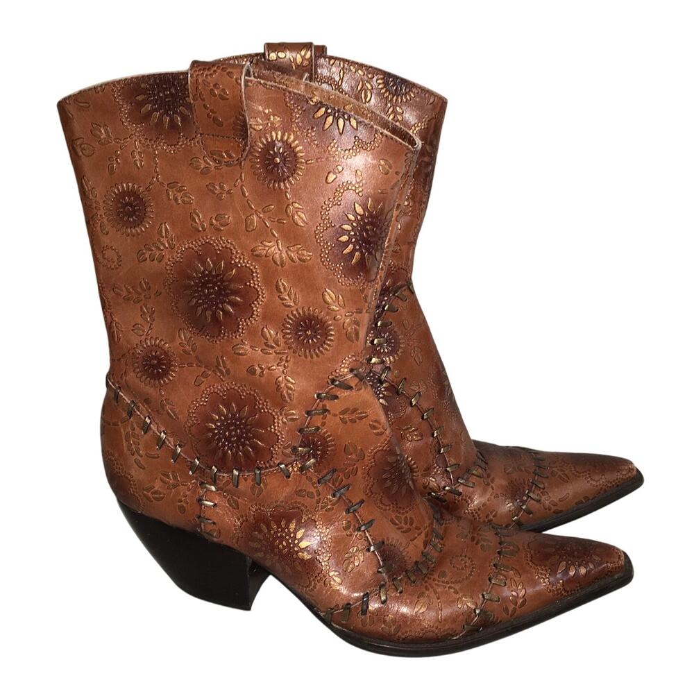 BCBG Girls Cowgirl Boot Womens 7B Flower Boho Festival Western Country Brown